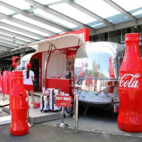 Reklamowa figura eventowa - butelka Coca Cola 250cm