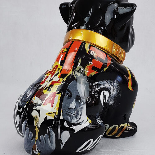pies Bulldog Angelo 60cm - James Bond