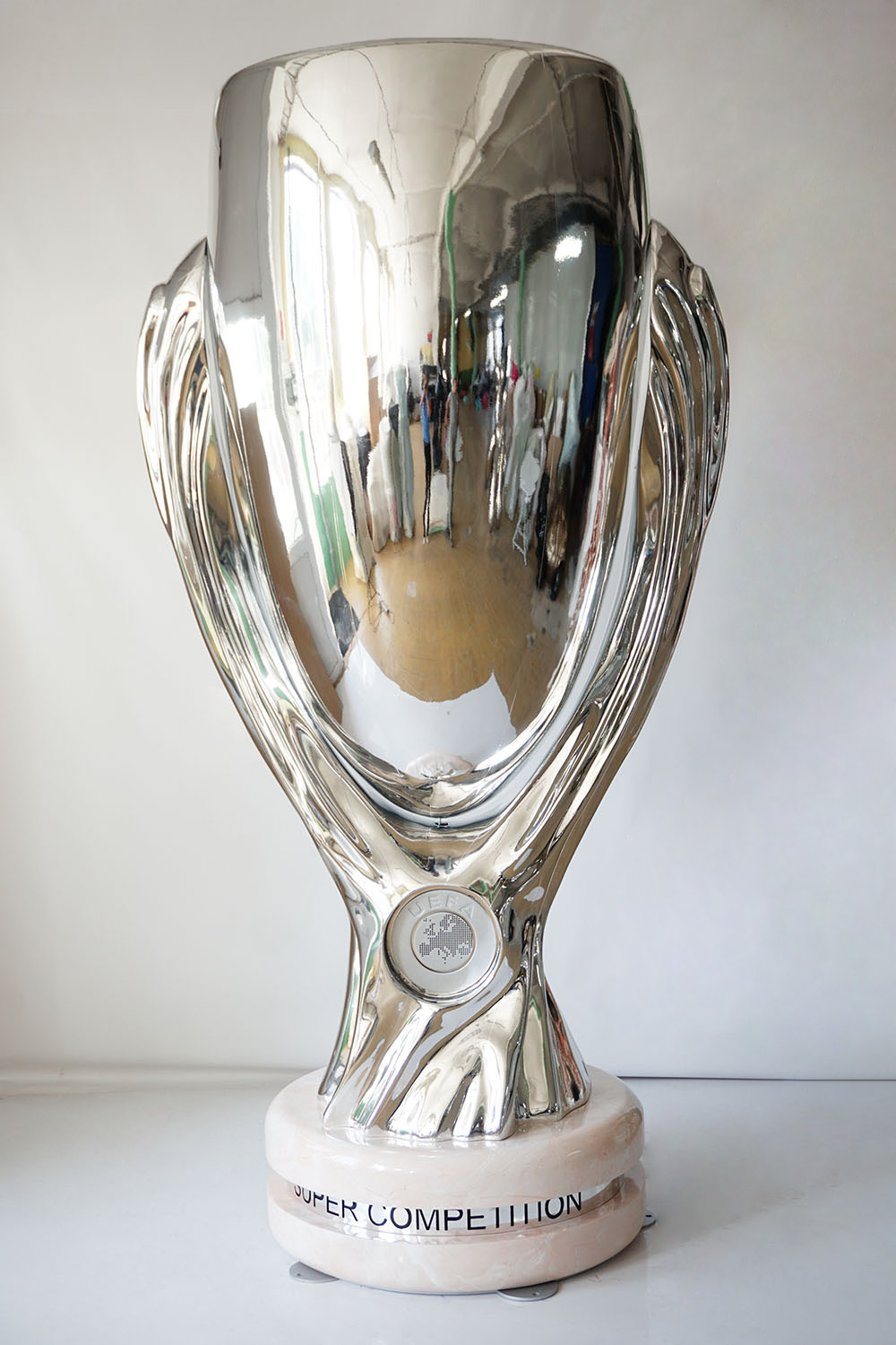 Duża Figura Super Puchar UEFA na Mistrzostwa 2024 4 puchar 2 1