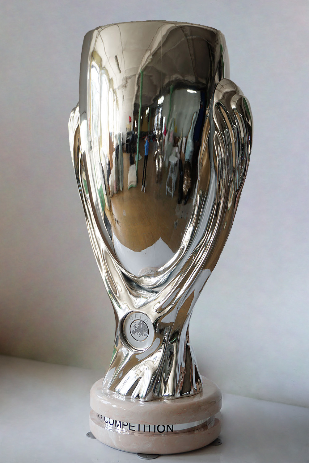 Duża Figura Super Puchar UEFA na Mistrzostwa 2024 5 puchar 3 1