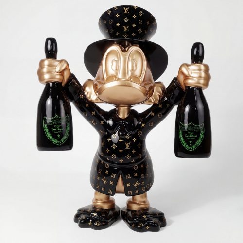 figura Kaczor Donald trzymający butelki, włókno szklane z czarno-złotym monogramem, luksusowy styl reklamowy