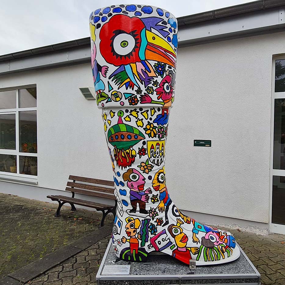 Duże Buty Miejskie – Atrakcja Turystyczna w Döbeln 19 duza figura buta 14