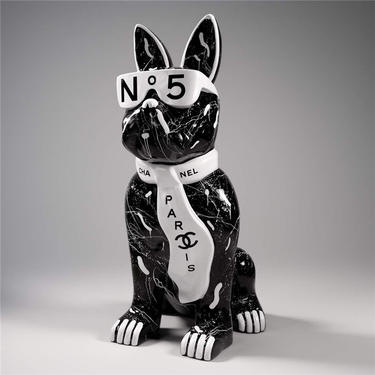 figura psa w stylu pop art, czarno-biała z napisem N°5 i CHANEL, laminat, dekoracja reklamowa/event